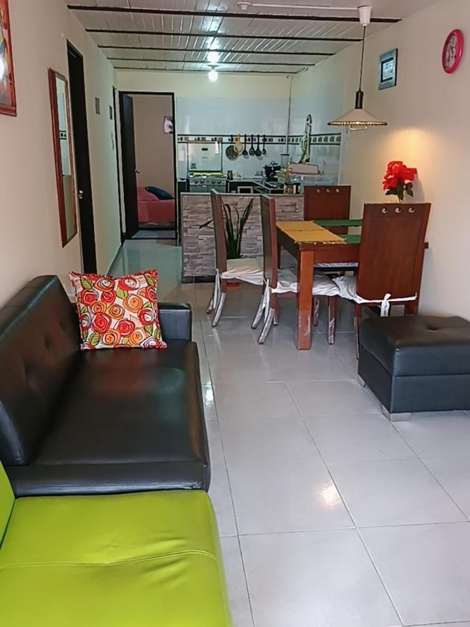 Acogedor Apartamento En Centro De 波帕扬 外观 照片
